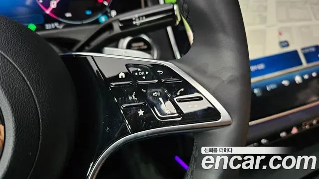 Mercedes-Benz E-Class E200, миниатюра 4