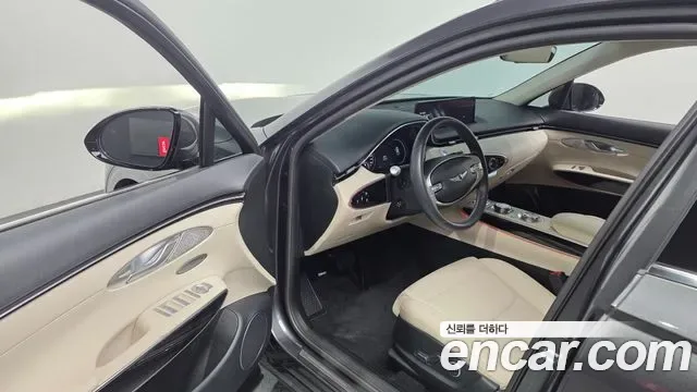 Genesis GV70 2.5T бензин 2WD ( ), миниатюра 5