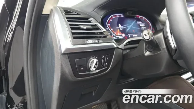 BMW X4 xDrive20i xLine, миниатюра 2