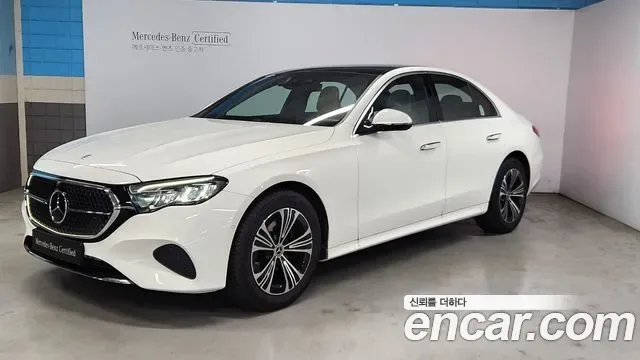 Mercedes-Benz E-Class E200