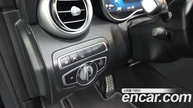 Mercedes-Benz C-Class C200, миниатюра 25