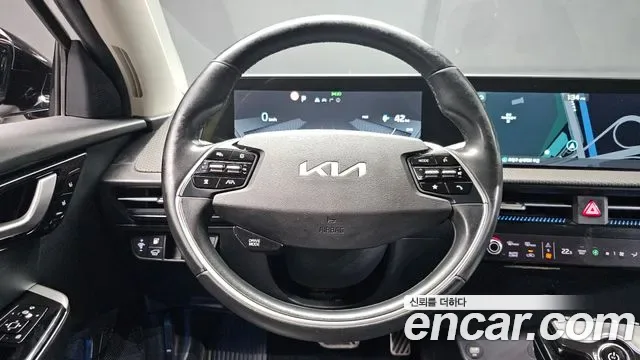 Kia EV6, миниатюра 9