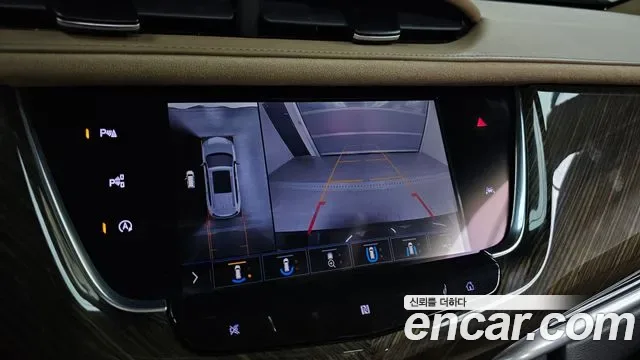 Cadillac XT6, миниатюра 8