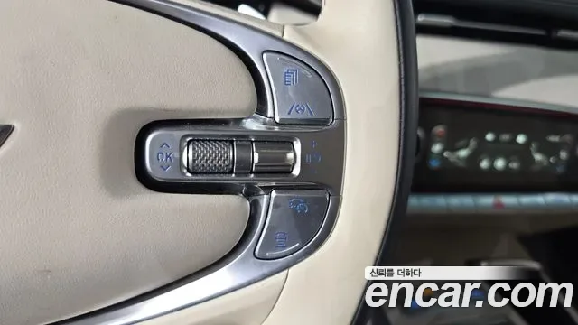Genesis GV70 2.5T бензин AWD ( ), миниатюра 4