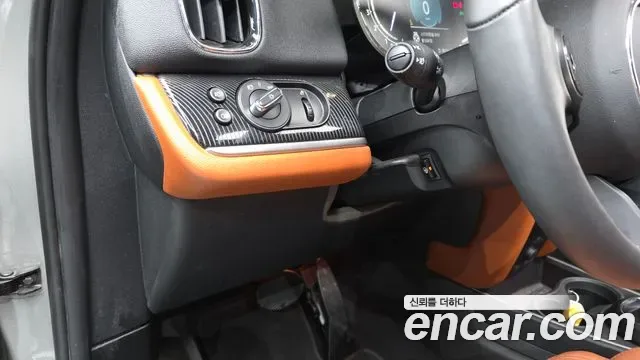 MINI Cooper ALL4 II, миниатюра 18