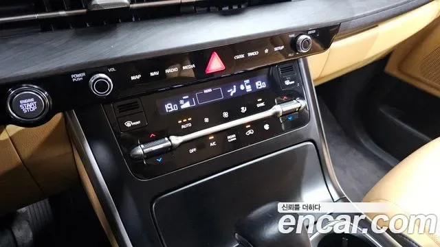 Kia Carnival дизель 9 мест Prestige, миниатюра 14