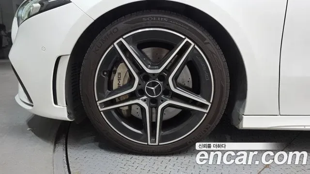 Mercedes-Benz A-Class AMG A35 4MATIC, миниатюра 21