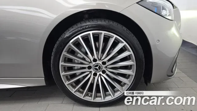 Mercedes-Benz C-Class C300 AMG Line, миниатюра 17