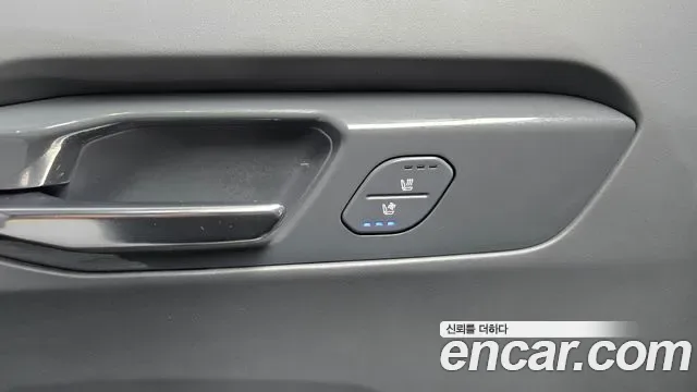 Kia EV9 4WD, миниатюра 2