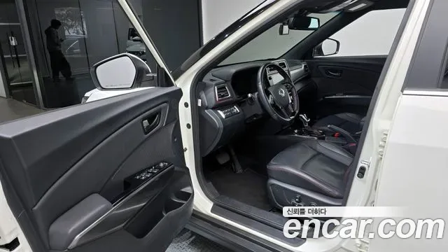 KGM Tivoli бензин 1.5 2WD, миниатюра 13