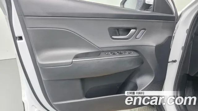 Hyundai Kona бензин 2.0 2WD Inspiration, миниатюра 7