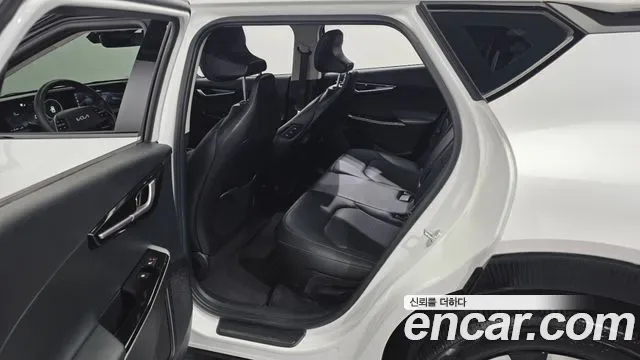 Kia EV6, миниатюра 18