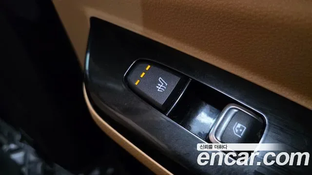 Kia Carnival дизель 9 мест Signature, миниатюра 2
