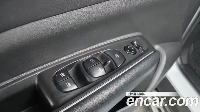 Renault QM6 2.0 LPe LE 2WD, миниатюра 19