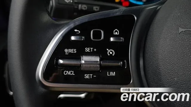 Mercedes-Benz A-Class A220, миниатюра 23