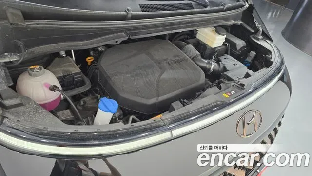 Hyundai Staria 4WD Lounge 9 мест, миниатюра 5