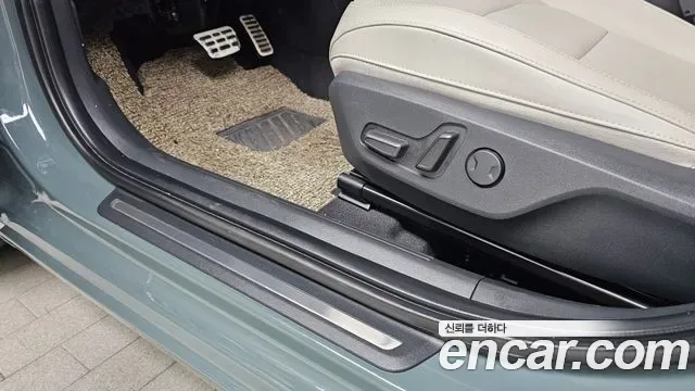 Kia Niro Signature, миниатюра 3