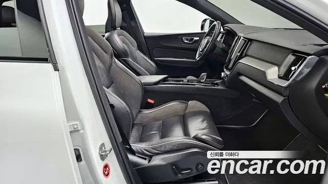 Volvo XC60 T8 R-, миниатюра 5