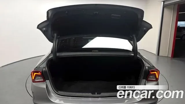 Kia K5 гибрид III Signature, миниатюра 12