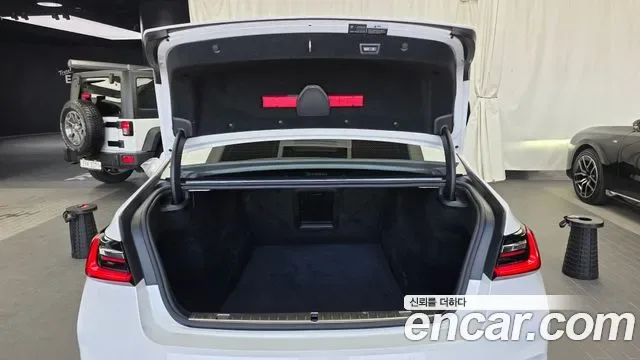 BMW 7 (G11) 740Li xDrive M, миниатюра 10