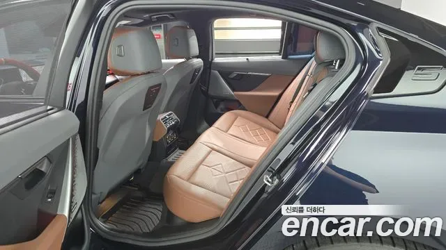 BMW 5 (G60) 530i xDrive M, миниатюра 12