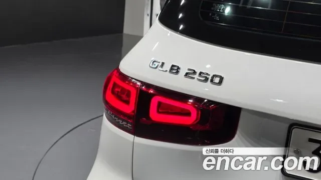 Mercedes-Benz GLB GLB250 4MATIC, миниатюра 7