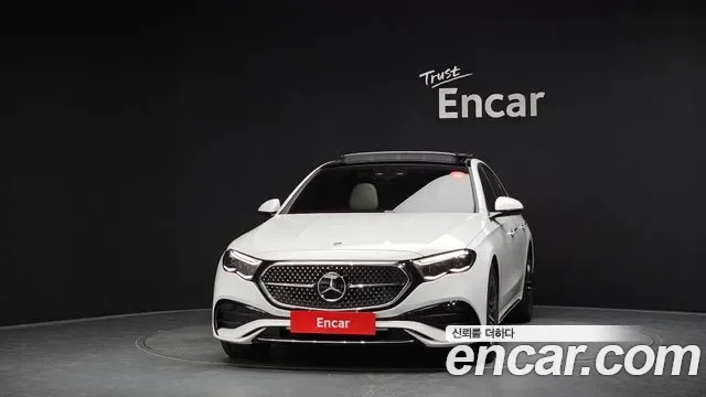 Mercedes-Benz E-Class E300 4MATIC AMG Line, миниатюра 18