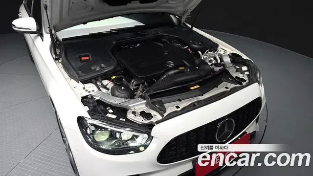 Mercedes-Benz E-Class E350 4MATIC AMG Line, миниатюра 9