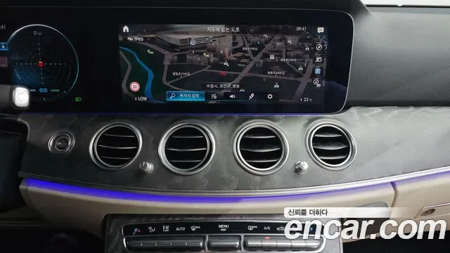 Mercedes-Benz E-Class E350 4MATIC, миниатюра 29