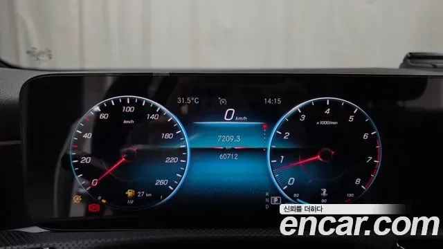 Mercedes-Benz A-Class A220, миниатюра 24