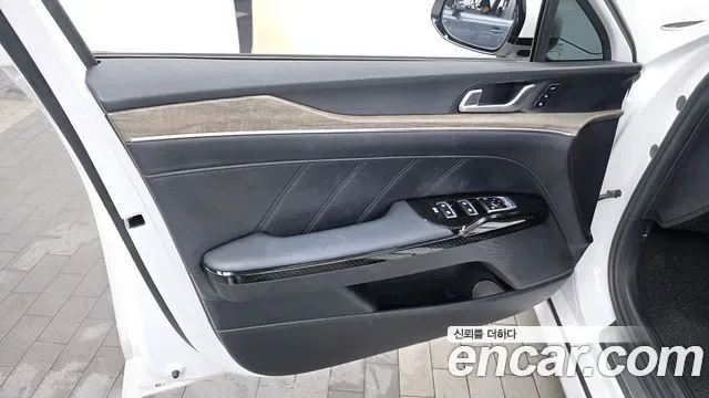 Kia K5 III 2.0 Signature, миниатюра 18