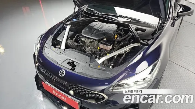 Kia Stinger, миниатюра 17