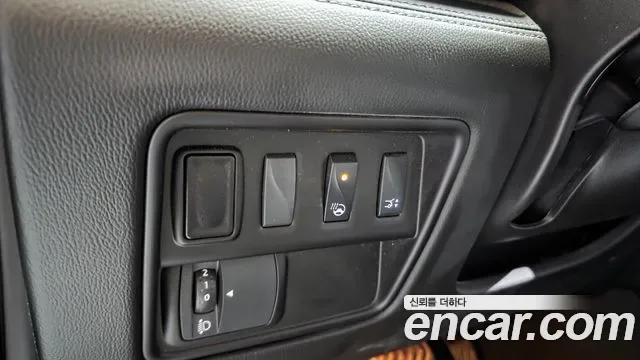 Renault QM6 2.0 GDe 2WD, миниатюра 7
