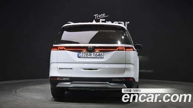 Kia Carnival дизель 9 мест Signature, миниатюра 6