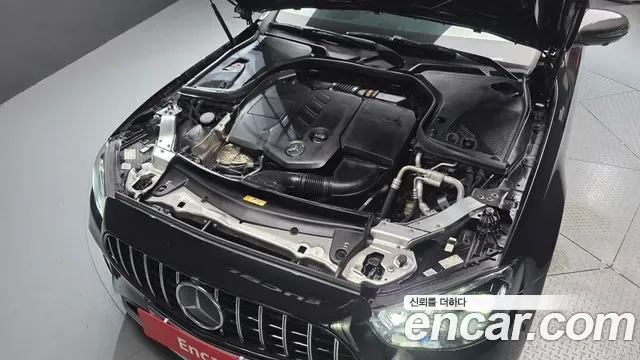 Mercedes-Benz E-Class E220d 4MATIC AMG Line, миниатюра 2