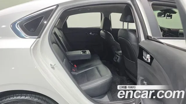 Kia K3 II 1.6 Signature, миниатюра 12