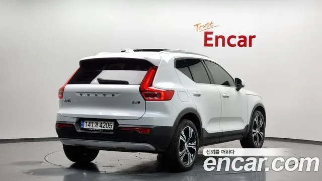 Volvo XC40 B4, миниатюра 3