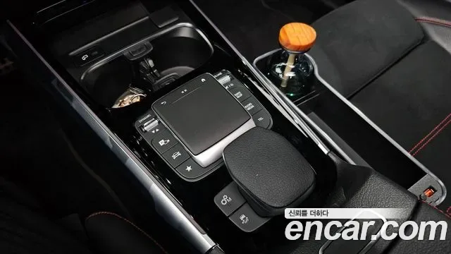 Mercedes-Benz GLB AMG GLB35 4MATIC, миниатюра 22