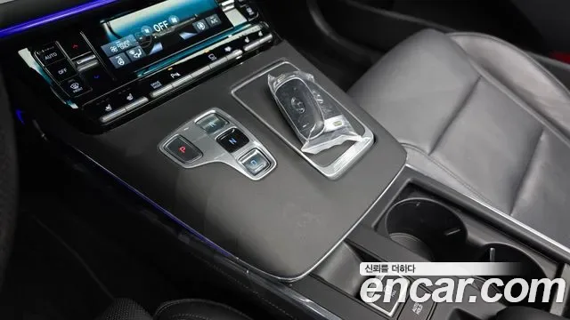 Hyundai Grandeur Calligraphy, миниатюра 6