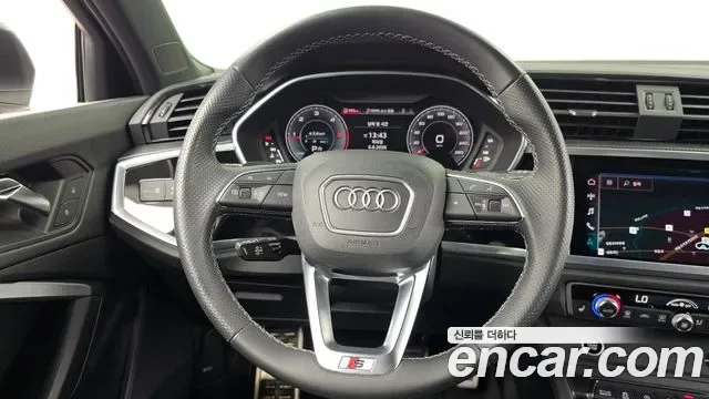 Audi Q3 35 TDI Premium, миниатюра 24