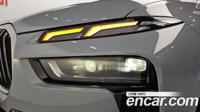 BMW X7 xDrive 40i M 6 мест, миниатюра 6