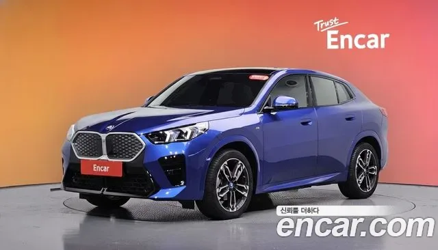 BMW iX2 eDrive 20 M, миниатюра 9