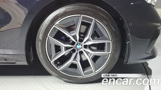 BMW 5 (G60) 520i M, миниатюра 30