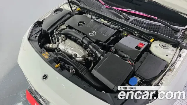 Mercedes-Benz A-Class A220, миниатюра 7