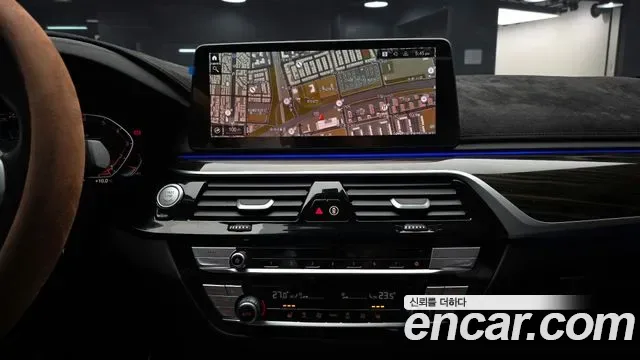 BMW 5 (G30) 520i M, миниатюра 21