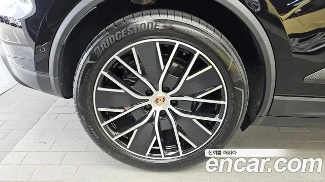 Porsche EV, миниатюра 12