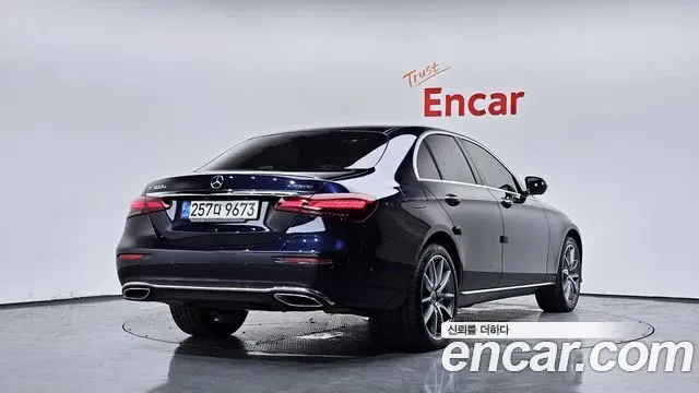 Mercedes-Benz E-Class E300e 4MATIC, миниатюра 16