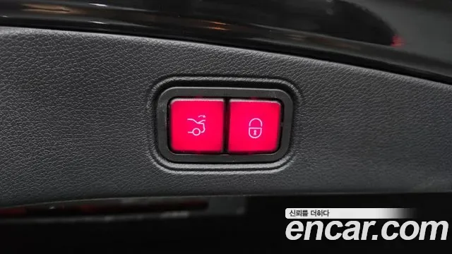 Mercedes-Benz E-Class E450 4MATIC, миниатюра 26