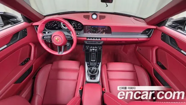 Porsche 911 4 GTS, миниатюра 14