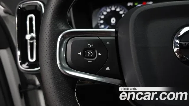 Volvo XC40 T4 R-, миниатюра 21
